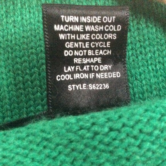 United States Holiday Bah Hum Pug Fair Isle Ugly Christmas Sweater Size Small - Picture 5 of 5